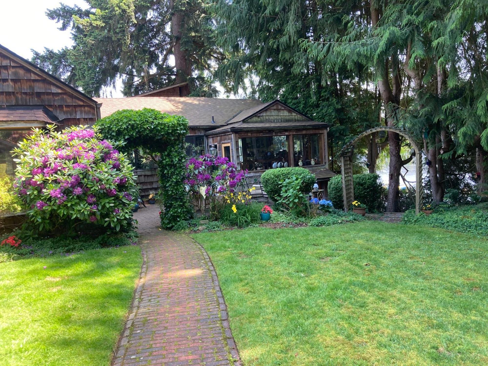 Cottage Lake Bed And Breakfast Woodinville Exterior foto